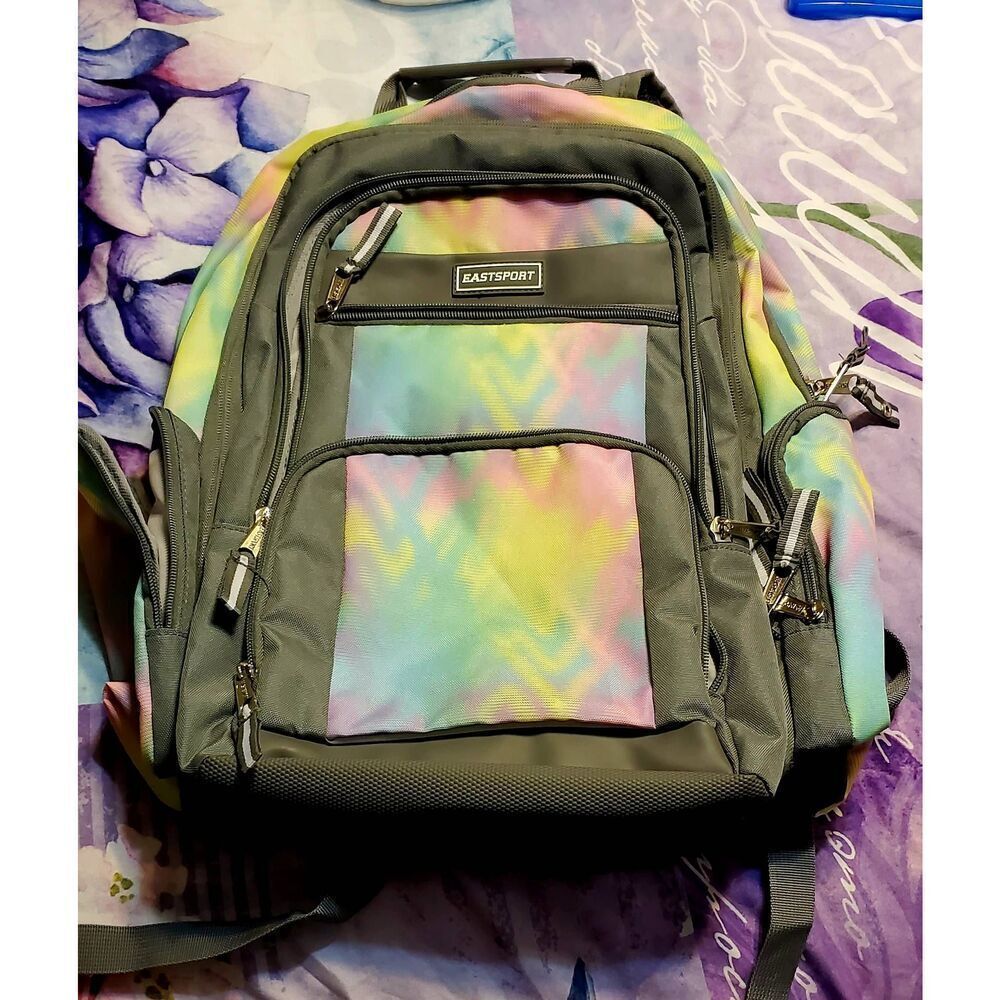 NWOT EASTSPORT RECYCLED EXPANDABLE RAPTOR BACKPACK